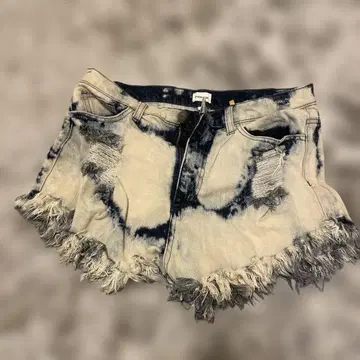 새상품급 SNEAKPEEK 여성용 숏팬츠 데미지 팬츠 L