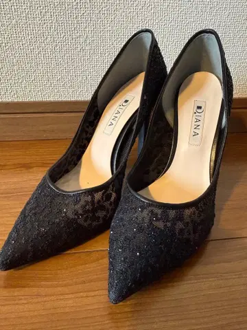 DIANA 블랙 하이힐 글리터