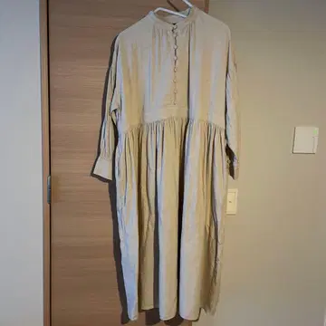 늑대와 올빼미 올빼미와 길가 풀의 탄탄 원피스