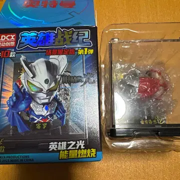 중국 영웅전기 울트라맨 피규어 타이가
