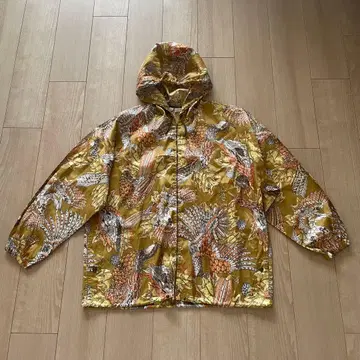 페라가모 스카프 패턴 나일론 자켓 후드티 윈드 브레이커 새상품급