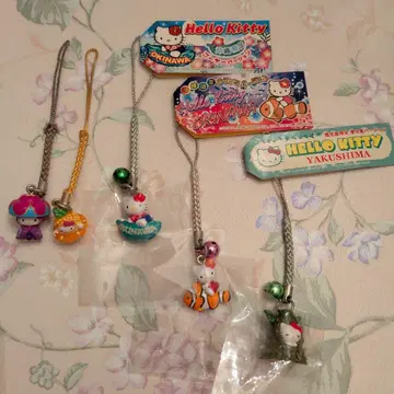 [레어] 지역 한정판 하로키티 오키나와 가고시마 흰동가리 야쿠삼나무