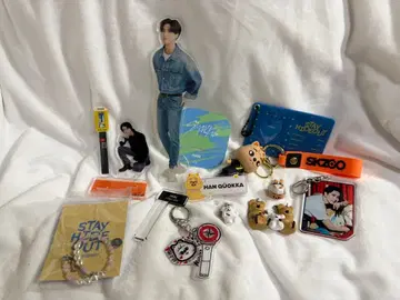 스키즈 한 굿즈 묶음 판매