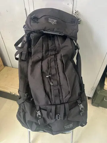 MYSTERY RANCH 블랙 백팩 100L