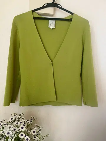 시빌라 가디건 M 사이즈