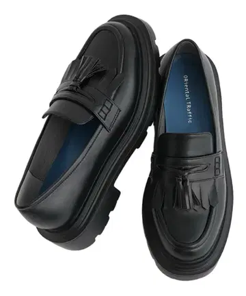 바야코 씨 콜라보 프린지 태슬 통굽 로퍼 블랙