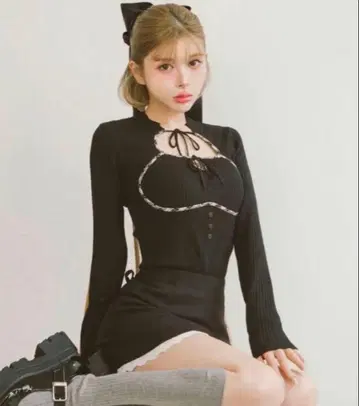 프론트 오픈 리브 니트탑 Darich