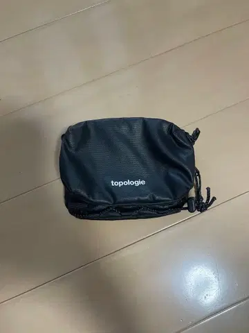 topologie mini bottle sacoche