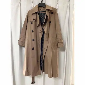 뷰티풀피플 트렌치코트 130