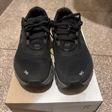 온 블랙 클라우드 몬스터