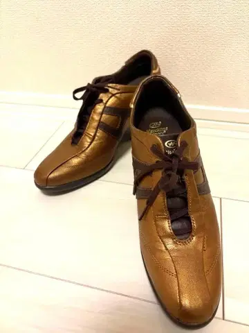 Hawkins Sport 호킨스 스포츠 여성용 가죽 신발 브라운