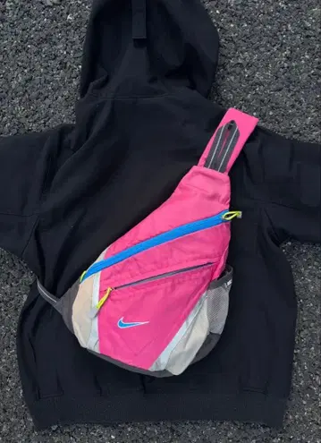 00s NIKE 나이키 원 숄더백 슬링백 핑크 테크 계열