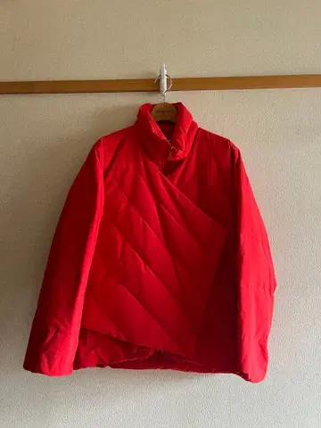 [ le coq sportif+NAO OGAWA ] 레드 다운 자켓