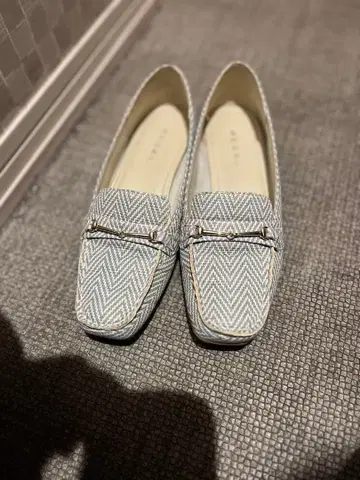 REGAL 헤링본 로퍼 23