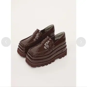 에나멜 플랫폼 로퍼 (브라운) M