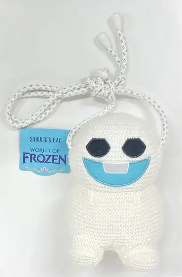 홍콩 디즈니랜드 숄더백 WORLD OF FROZEN 스노우기스 HKDL