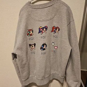 NewJeans x 파워퍼프걸 공식 맨투맨