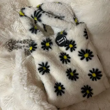 jouetie 볼 체인 퍼 백 [ 베이지 ]