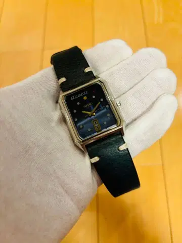 SEIKO Quartz VFA 3923-502A