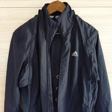 adidas 아디다스 윈드 브레이커 블랙 점퍼 러닝 M