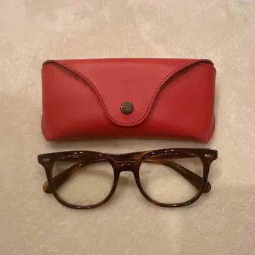 브라운 안경 케이스 포함 (패션 안경)