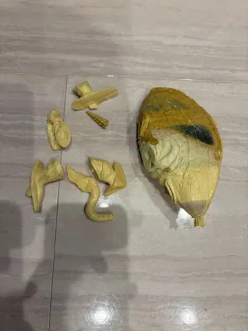 레진 키트 캐릭터 불명