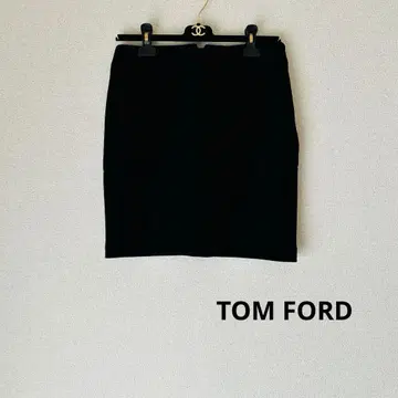 톰포드 블랙 타이트 스커트