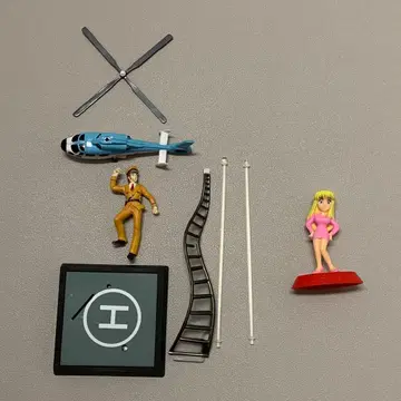 코치카메 피규어 (나카가와 케이이치/아키모토 레이코) 2개 세트