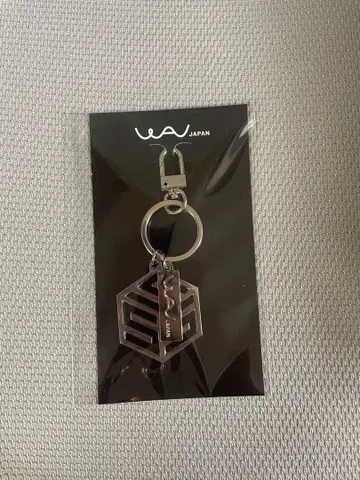 tripleS 트에스 트리플에스 키링 일본 FC