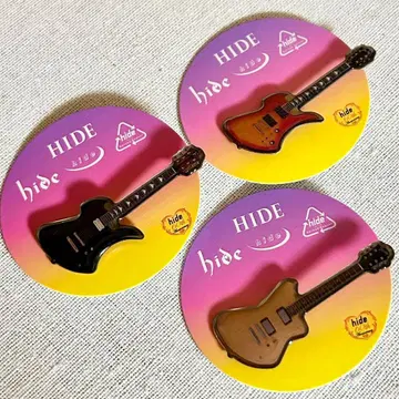HIDE 가챠가챠 기타형 핀 배지 3개 세트