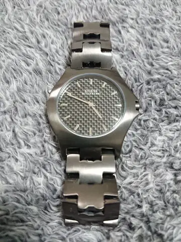 여성용 아날로그 손목시계 GUESS 여성용 손목시계 게스 손목시계