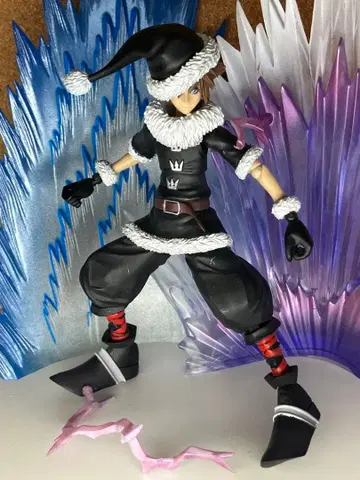 브링 아츠 소라 산타 코스튬 피규어