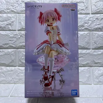 BANDAI 마도카 마기카 피규어