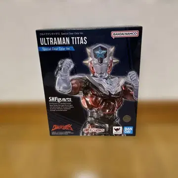 울트라맨 타이타스