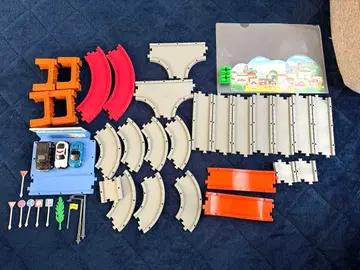 토미카 타운 도로 세트 덤으로 자동차 3대 포함