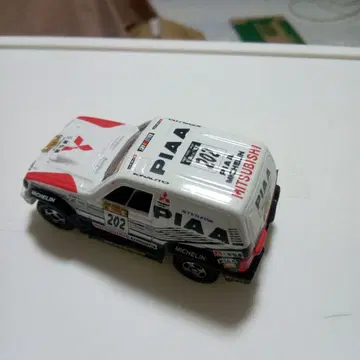 토미카 미쓰비시 파제로 중국산