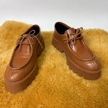 [ ZARA ] 자라 통굽 가죽 로퍼 로리안 슈즈 EU38