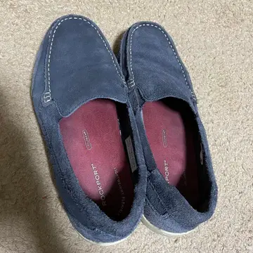 Rockport 네이비 스웨이드 슬립온