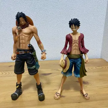 원피스 에이스 루피 피규어