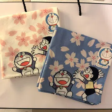 도라에몽 벚꽃 패턴 손수건 2장 세트