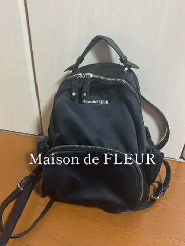 메종 드 플뢰르 백팩