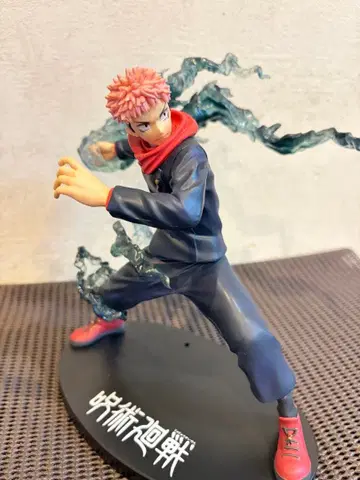 이타도리 유우지 피규어 전투 포즈