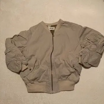 PINK HOUSE 베이지 MA-1풍 블루종