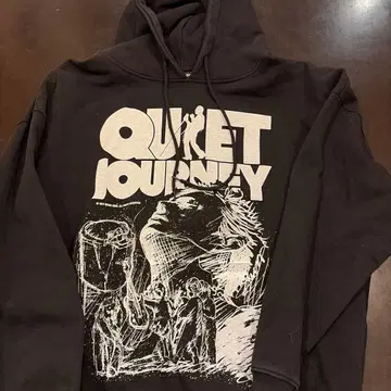 MASAKI SUDA Quiet Journey 후드 부착 맨투맨