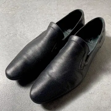 새상품급 FABI 슬립온 펀칭 천연 가죽 로고 각인 블랙