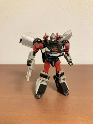 트랜스포머 유니버스 실버스트리크 사이버트론스트리크