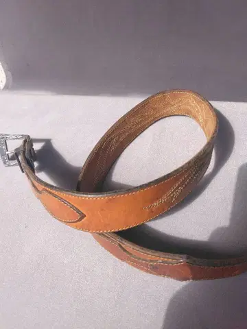 천연 가죽 스터드 자수 벨트 웨스턴 빈티지 쇼와 레트로