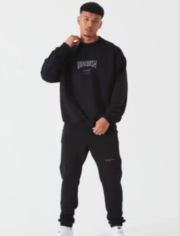 VANQUISH 블랙 트레이닝복 L 사이즈
