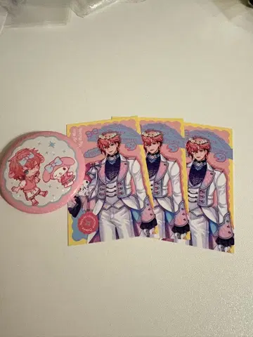 아카기 웬 오리엔스 x 산리오 폴라로이드 캔뱃지