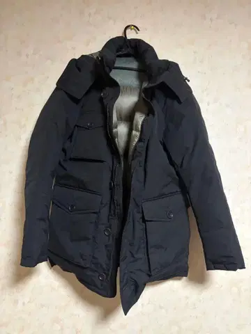 ZANTER 다운 자켓 800 필파워 블랙 L 사이즈